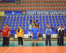 Первый опыт участия в городских соревнованиях по перетягиванию каната